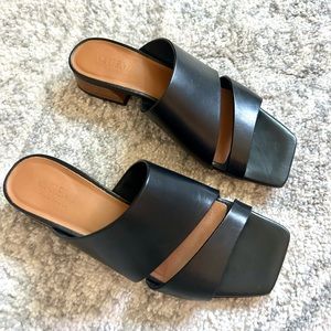 M. GEMI Italian leather sandals